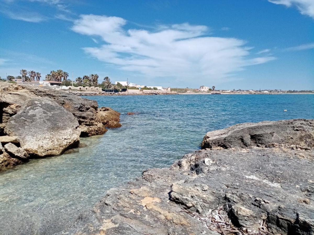 פקינו Appartamento Mariella Via Lipari N 8 מראה חיצוני תמונה
