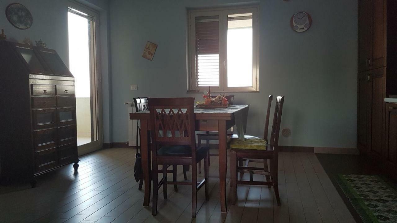 פקינו Appartamento Mariella Via Lipari N 8 מראה חיצוני תמונה